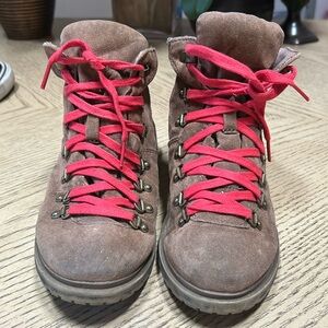 Fergalicious by Fergie Booties